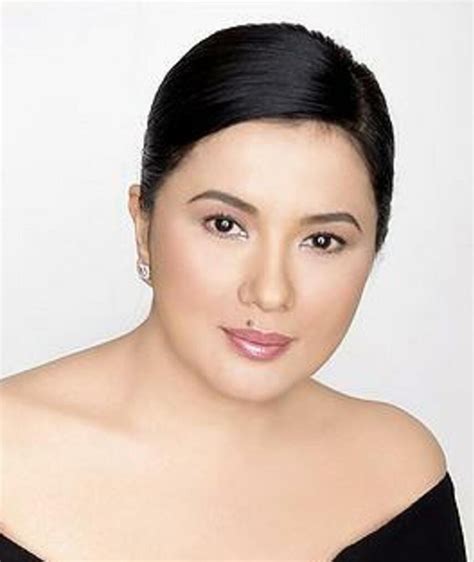 how old is lorna tolentino